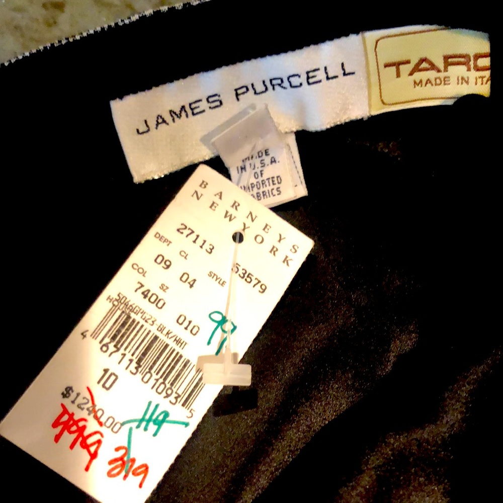 NWT chic black/white silk taffeta skirt, French hem black silk satin lined;